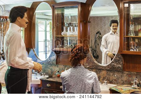 Hofstetten Bei Brienz, Switzerland - April 2017: Barbershop Of Once Upon A Time  In Ballenberg Open 