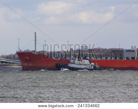 Tug Assisting Tanker Near Baltimore On Chesapeake Bay, Approaching Francis Scott Key Bridge (i-695)