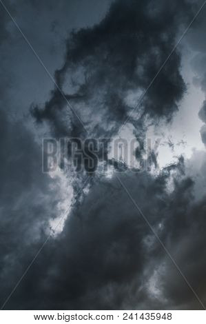 Extreme Thunderstorm Shelf Cloud. Summer Landscape Of Severe Weather.