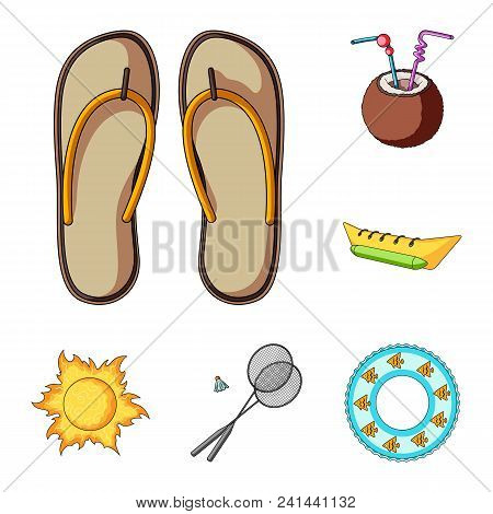 Summer Rest Cartoon Icons In Set Collection For Design. Beach Accessory Vector Symbol Stock  Illustr