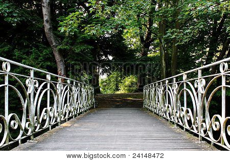สะพานโบราณ