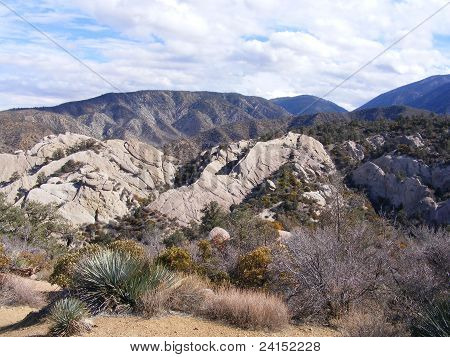 Punchbowl, California del diavolo