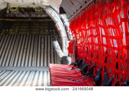 Red Net Seat With Seatbelt For Paratrooper Or Airborn Forces In Military Transport Aircraft Cabin Cn