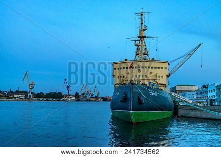 Saint Petersburg - June 14, 2015: Arctic Icebreaker Krassin In St.petersburg. It Was Built For The I