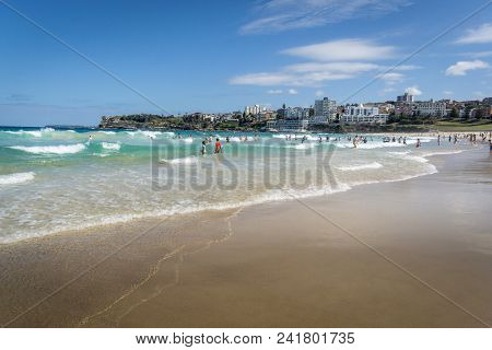 Bondi Beach, Sydney, New South Wales, Australia, 4th April 2018 - Bondi Beach, New South Wales, Aust