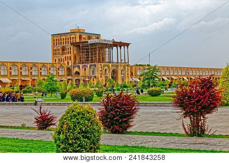 Isfahan, Iran - May 7, 2015: Spring Time At The Imam Square And Ali Qapu Palace In Renovation.
