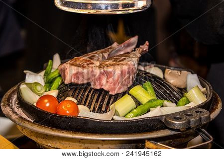 Grilled Lamb Ribs With Vegetables In Japanese Style