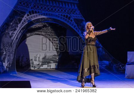 Edith Piaf. The Soul Of Paris.
