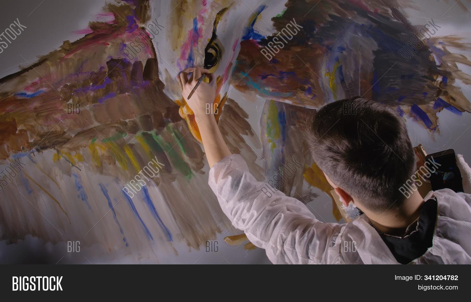 портрет из фанеры. виталий черепанов художник. номер телефона художника. номер телефона художника. номер телефона художника.