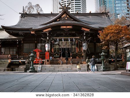 Tokyo, Japan - 19 3 2019: Kumano Shrine In Shinjuku, Japan