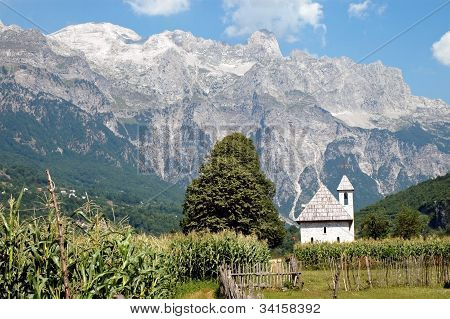 Theth, Prokletije montagne, Albania