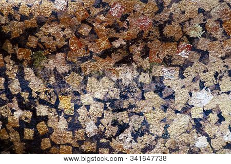 The Gold Leaves Is Closed And Decorated With Statues For Buddhists
