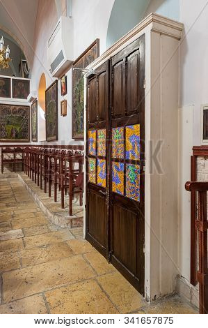 Jerusalem, Israel, December 28, 2018 : The Interior Of The St. Nicholas Church In Bay Jala - A Subur