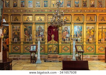 Jerusalem, Israel, December 28, 2018 : The Interior Of The St. Nicholas Church In Bay Jala - A Subur