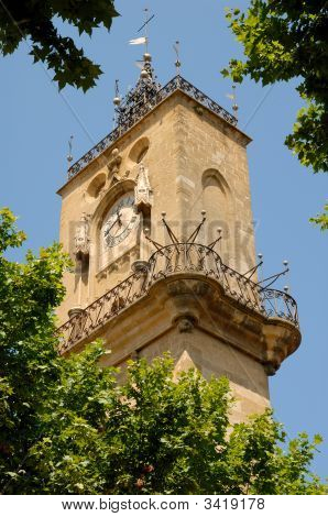 Věž s hodinami v Aix-En-Provence, Francie