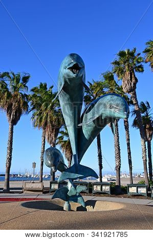 Santa Barbara, California - May 20, 2019: Dolphin Fountain At Intersection State And Cabrillo Street