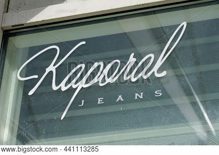 Bordeaux , Aquitaine France - 11 21 2021 : Kaporal Jeans Logo Brand And Text Sign On Facade Store Wa