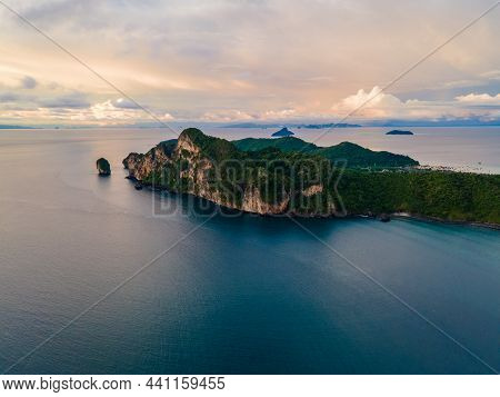 Koh Phi Phi Thailand, Turquoise Clear Water Thailand Koh Pi Pi, Scenic Aerial View Of Koh Phi Phi Do