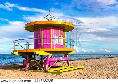 Lifeguard Tower In Miami Beach, South Beach In A Sunny Day, Florida