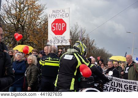 07 November 2021, Hague, Netherlands, Malieveld, Protest Against Measures For Preventing Covid-19 In
