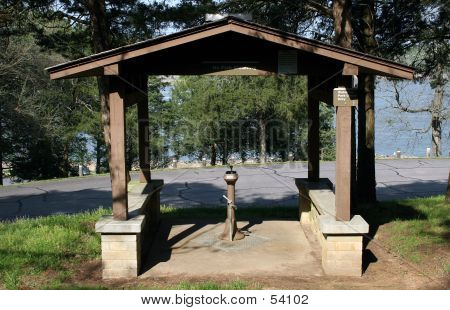 Öffentliche Brunnen und Waschstation