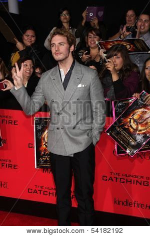LOS ANGELES - NOV 18:  Sam Claflin at the The Hunger Games:  Catching Fire Premiere at Nokia Theater on November 18, 2013 in Los Angeles, CA