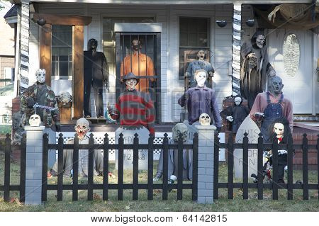 Extreme Halloween Decorating