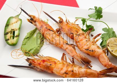 Guacamole Spicy Whole Grilled Shrimps