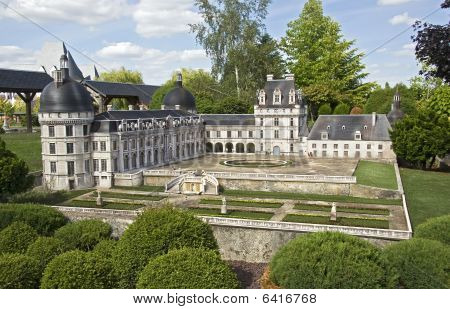 Ð ark Mini Chateaux