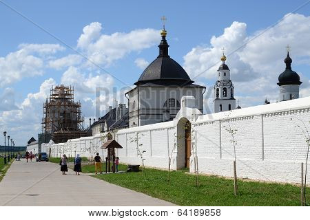 Svijazhsk. Friary
