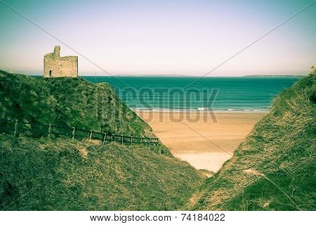 Green Fenced Path To Ballybunion Beach