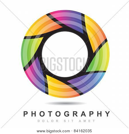 Photography Iris Aperture Logo