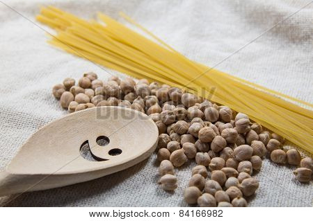 Chickpea And Pasta