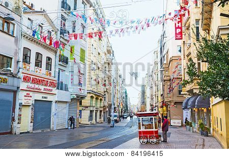The Independence Avenue