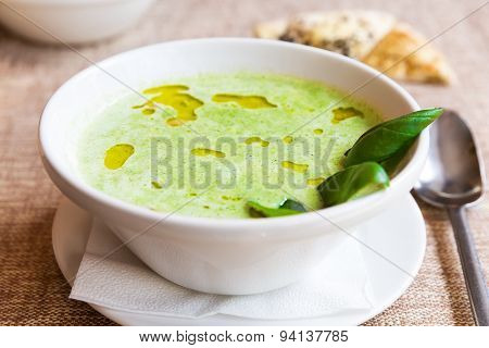 Broccoli And Cheddar Cheese Cream Soup