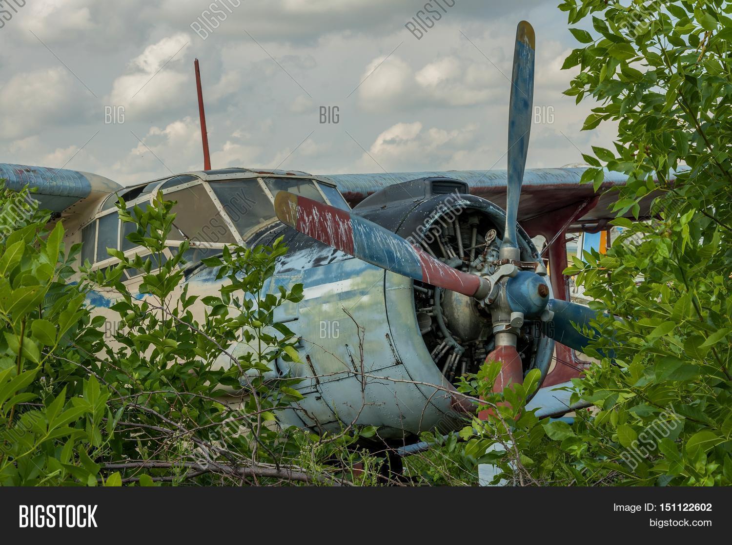 Wallpaper Abandoned Old Plane Image Photo Free Trial Bigstock HD
