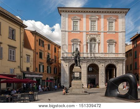 Piazza Garibaldi, Pisa, Italy