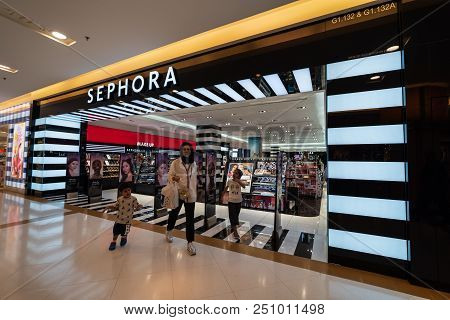 Subang Jaya, Selangor - 25 July 2018. Sephora Inside Sunway Pyramid Mall At Subang Jaya.