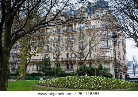 Paris, France - March, 2018: Buildings Around The Champs De Mars Next To The Eiffel Tower