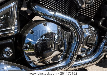 Tolyatti, Russia, June 25, 2005: Motorcycle Show Of Bikers. Shiny Chrome Motorcycle Engine Block Cho