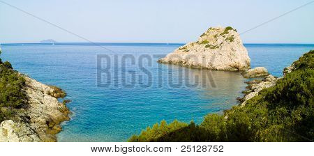Cliff Kamik, wyspa Vis - Chorwacja