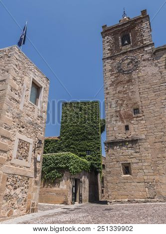 Caceres, Spain - July 13, 2018: Church Of San Mateo And Torre De Sande, Is Gothic, From The 14th Cen