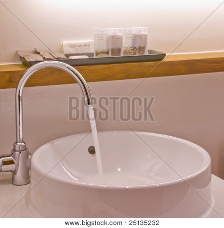 Modern Bathroom Faucet