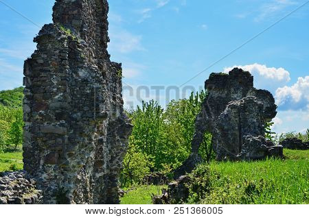 Ruins Of The Kanko Castle, Vinogradiv, Ukraine