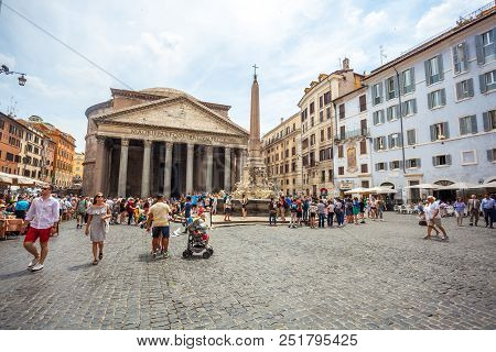 Rome, Italy - 22.06.2018: Tourists Visit The Pantheon In Rome. Roman Pantheon Is One Of The Best-kno