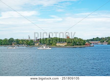 Boats For Sightseeing And Ferry For Long Distance Travel At Stadsgardskajen