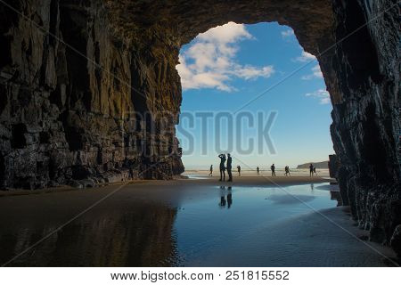 From The Cave You Can Acess The Beach