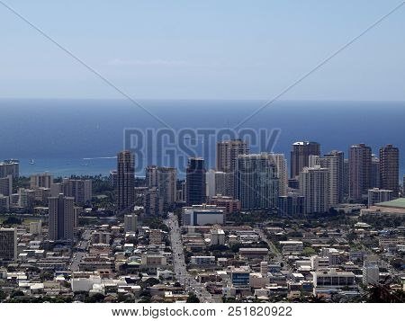 Honolulu - October 14, 2015:  Aerial Of  Honolulu, Waikiki, Buildings, Parks, Hotels And Condos With