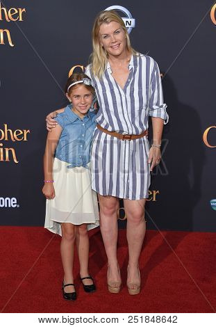 LOS ANGELES - JUL 30:  Alison Sweeney and Megan Sanov arrives to the 
