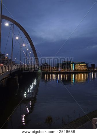 Squinty Bridge